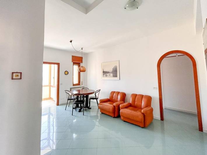 Ferielejlighed for 4 personer, med terrasse og udsigt, husdyr tilladt i Sorrento