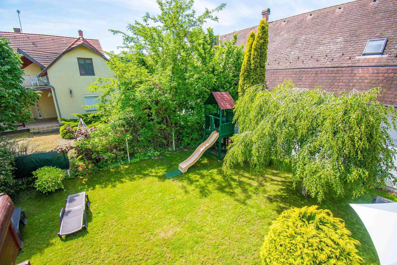Entire holiday apartment, Holiday apartment 250 meters from the beach  in Balatonlelle, Southern Shore of Lake Balaton