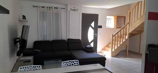 Gîte pour 9 personnes, avec terrasse à Le Mée-sur-Seine