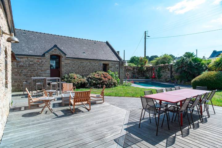Location de vacances pour 10 personnes, avec terrasse ainsi que piscine et jardin à La Trinité-sur-Mer - 3
