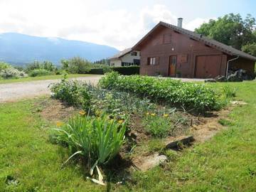 Maison de campagne pour 5 personnes, avec vue et jardin à Alby-sur-Chéran
