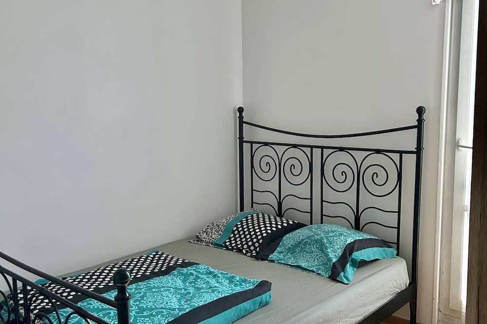 Entire apartment, Nice apartment, Paris, metro 4 in Bagneux, Hauts-de-Seine