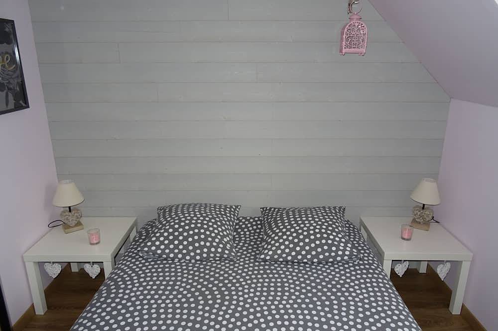 Appartement entier, Appart 4 pers. swimming pool, jacuzzi in Port-en-Bessin-Huppain, Région de Bayeux