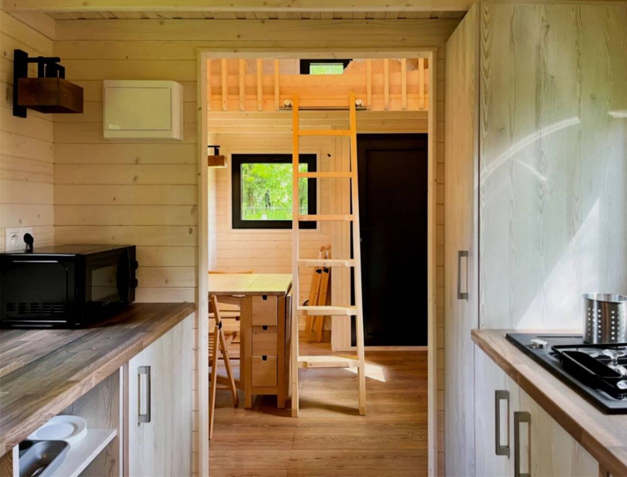 Cabane 3 étoiles - ccbechg in Neuilly-sur-Marne, Sena-Saint Denis