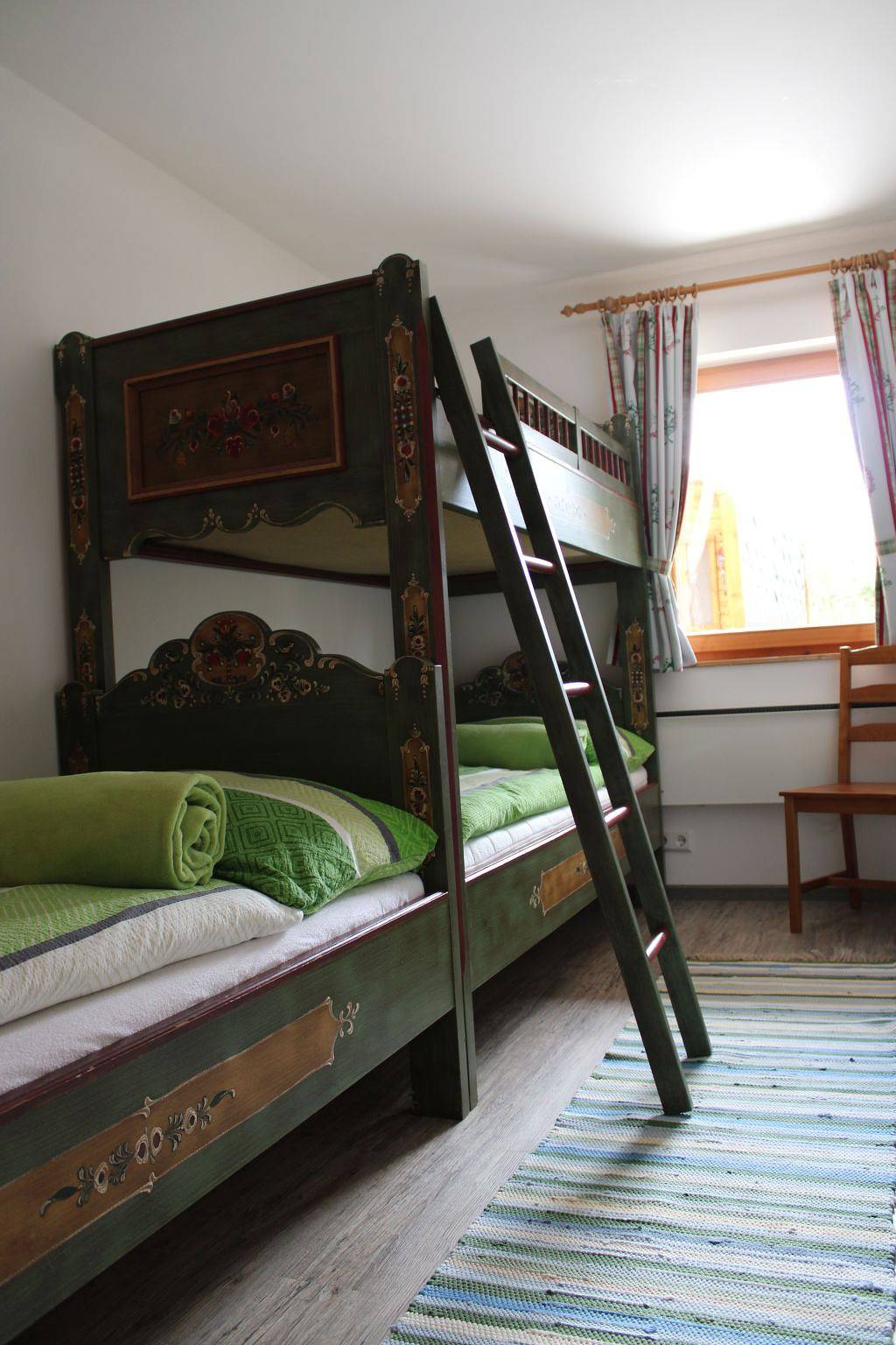 Gemütliche Almhütte direkt im Skigebiet in Wolfsberg, Lavanttaler Alpen