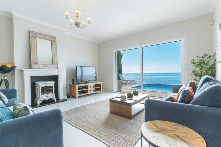 Location de vacances pour 6 personnes, avec piscine ainsi que terrasse et vue sur l’océan à Ponta do Sol - 3