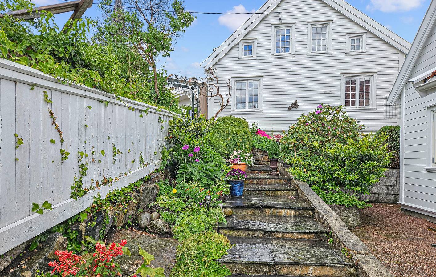 Hel ferieleilighet, Ferieleilighet for 2 personer med hage in Lillesand 