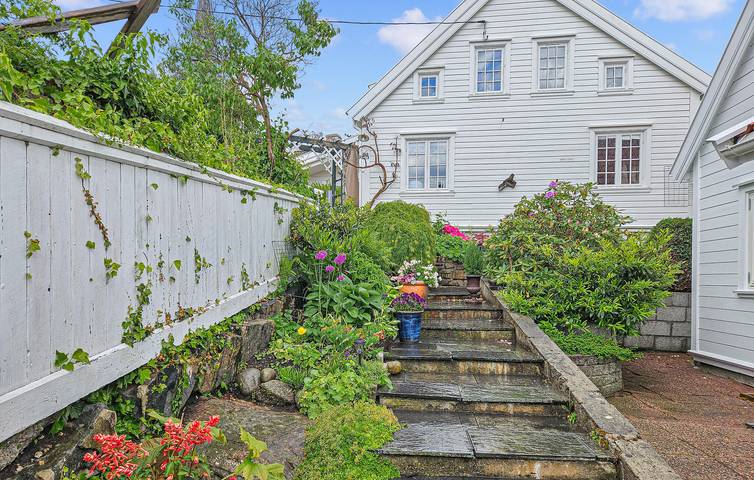 Ferieleilighet for 2 personer, med Terrasse og Hage i Lillesand 