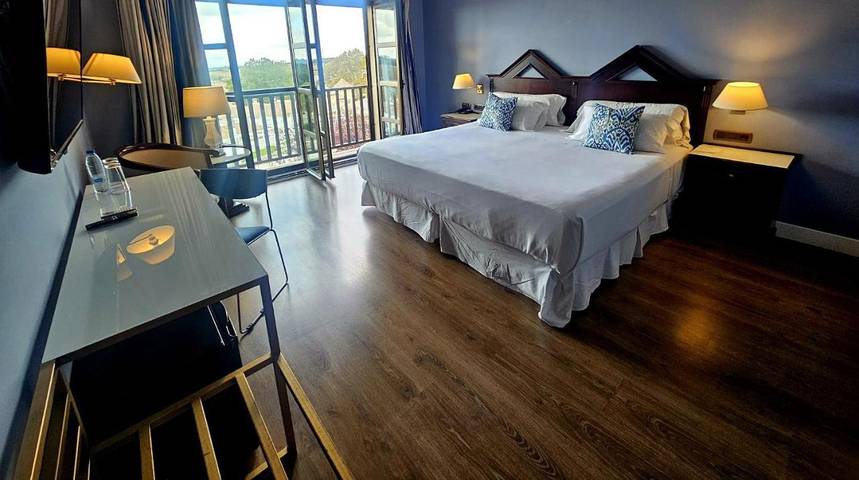 Apartamento para 2 personas, con piscina además de jardín y vistas en Úbeda