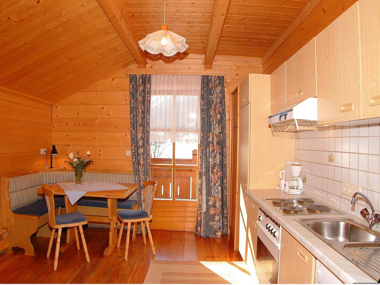 Geheel appartement, Cosy Apartment in Kleinarl with Garden and Barbeque in Kleinarl, Ski Amadé