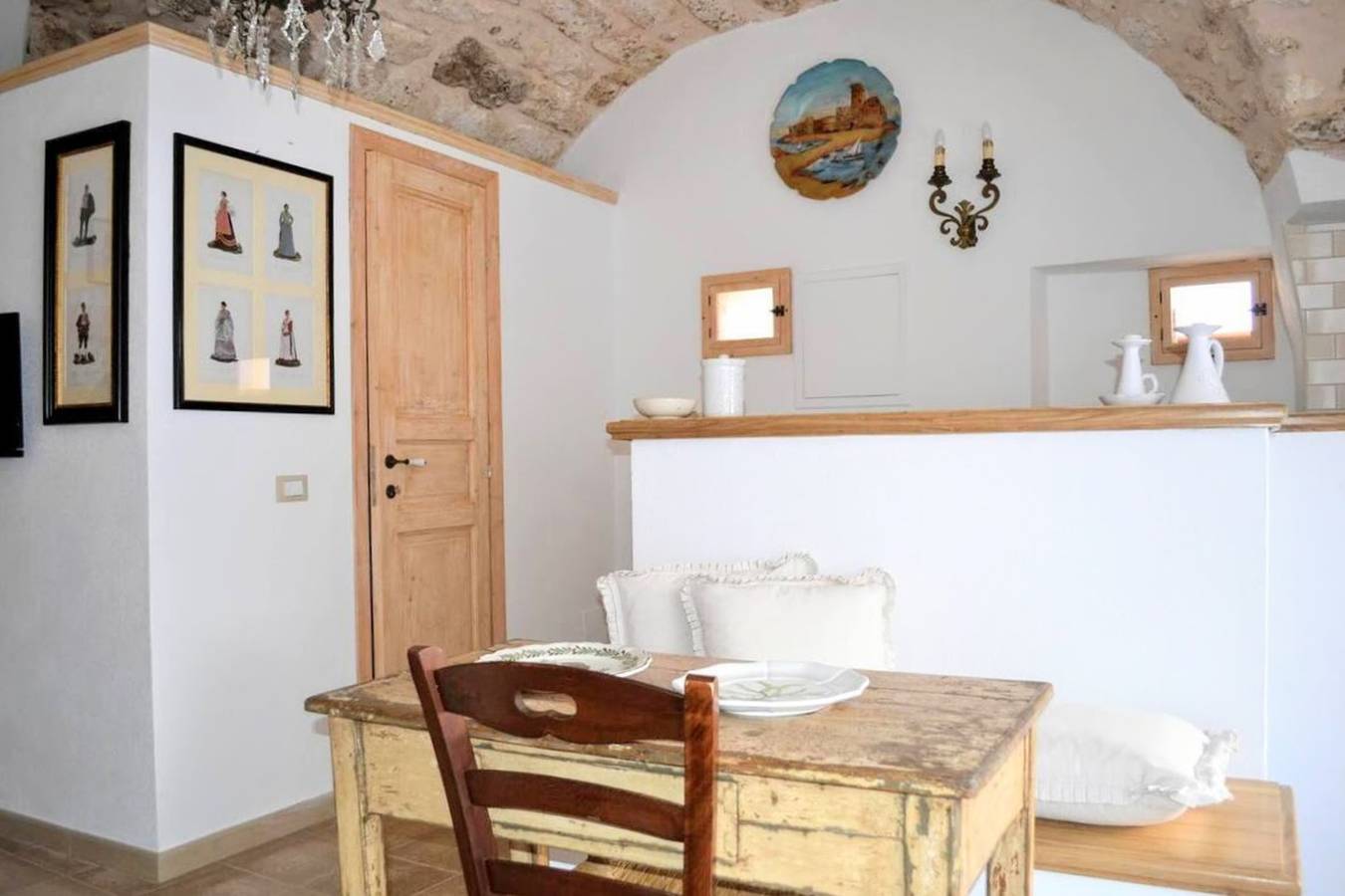 Estudio entero, Estudio 'Le Antiche Mansioni 1' con aire acondicionado in Monte Sant'Angelo, Gargano
