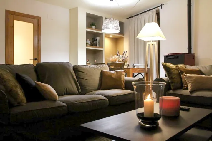 Ferienwohnung für 4 Personen, mit Balkon und Ausblick - 1