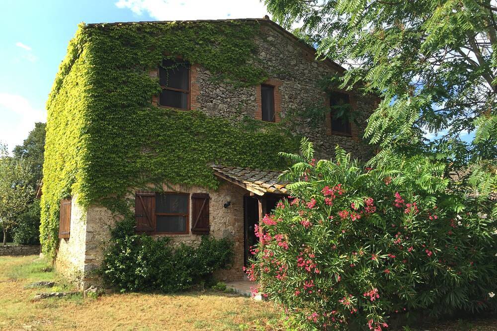Ganze Wohnung, Wohnung in Bauernhaus für Familien mit Pool in Amelia (gemeinde), Terni Provinz