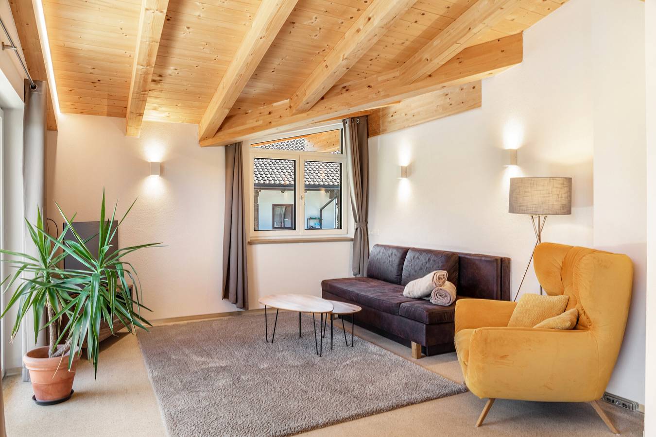 Ganze Wohnung, Ferienwohnung 'Tirolee Marchegg - Adlerhorst' mit Bergblick, Gemeinschaftsterrasse und Wi-Fi in Wildschönau, Kitzbüheler Alpen