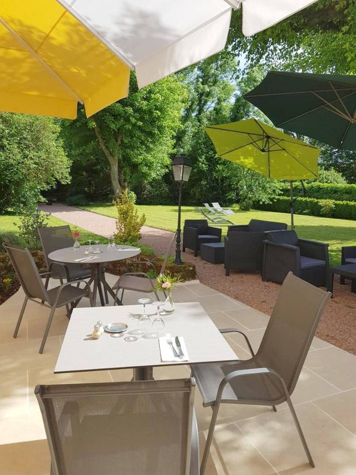 Hôtel pour 2 personnes, avec jardin et terrasse à Pontaubert - 4