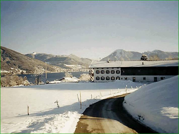 Bauernhaus für 3 Personen, mit Seeblick und Ausblick sowie Garten, kinderfreundlich