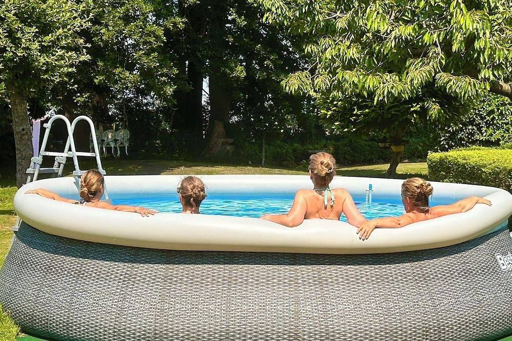 Altes Landhaus Oste - Radwandern, Strand & Meer, 3 Fewos 10 Pers.  Pool & Kamin in Hemmoor, Cuxland