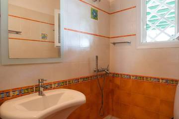 Villa for 4 People in Tinos, Cyclades, Photo 4
