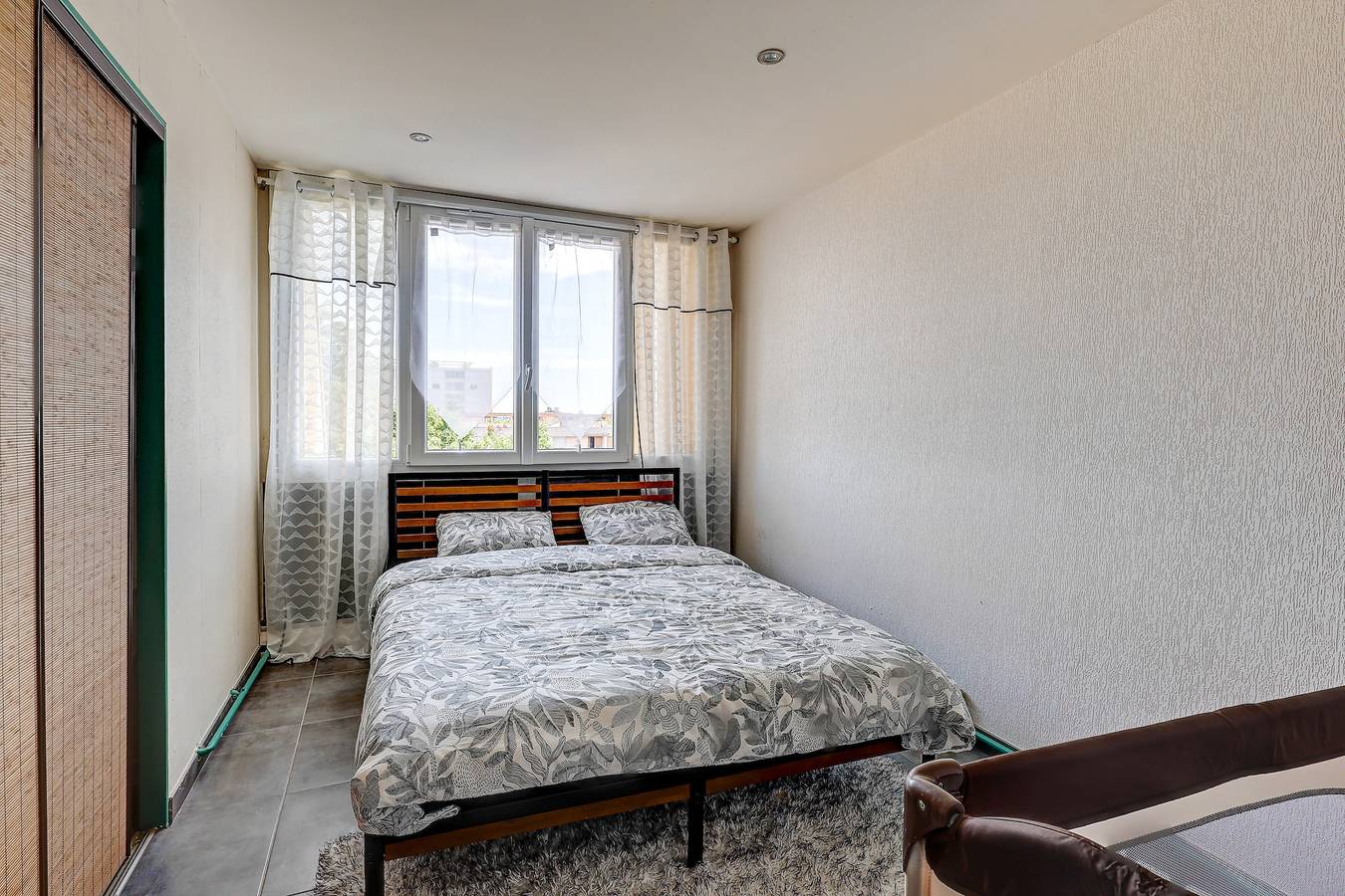 Apartamento entero, La Lune - Appt avec balcon in Chenôve, Región de Dijon