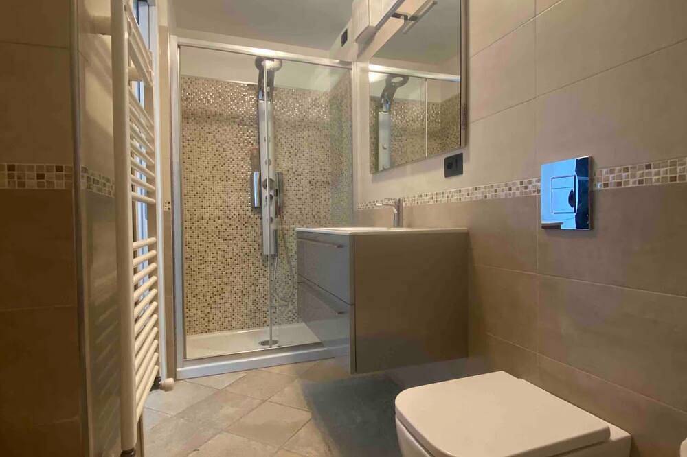 Ganze Wohnung, Cozy and modern apartment in Podenzana, Val di Magra
