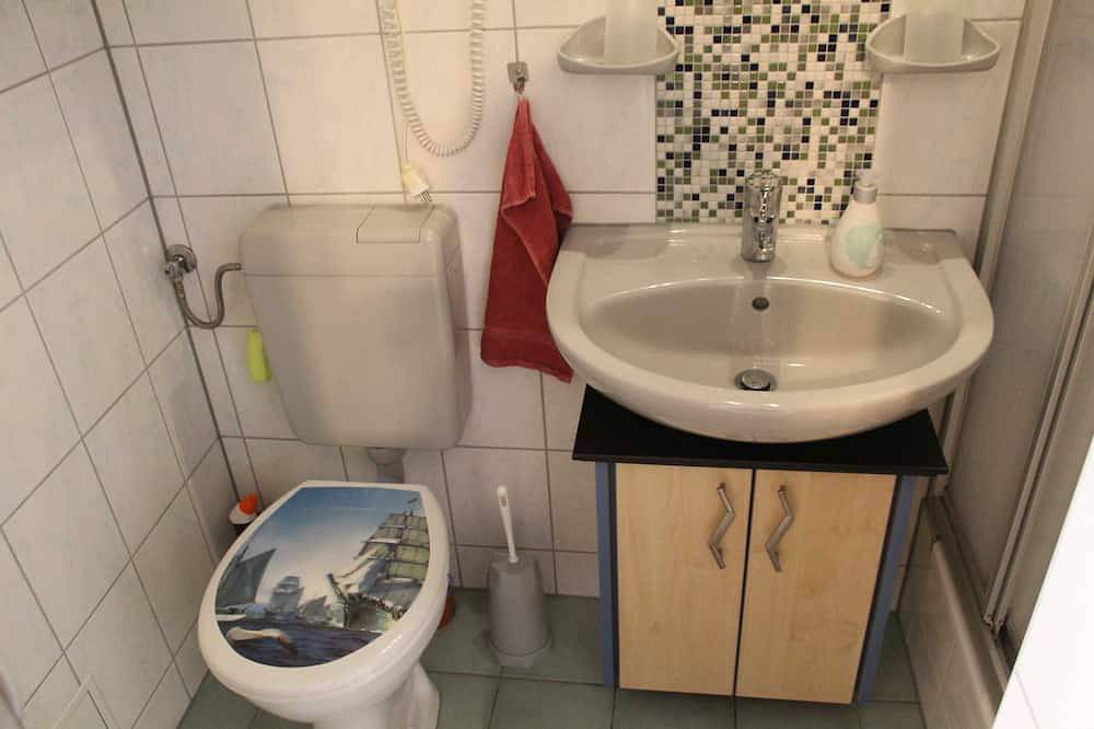 Apartamento entero, 2 Zimmer Ferienwohnung - Ferienhaus Boddenblick in Neuendorf Hiddensee Island, Hiddensee