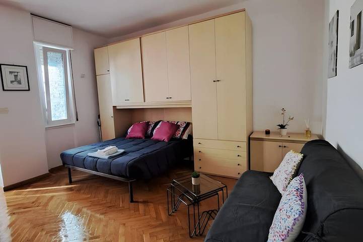 Holiday rental for 4 people, with balcony, with pets in Varese