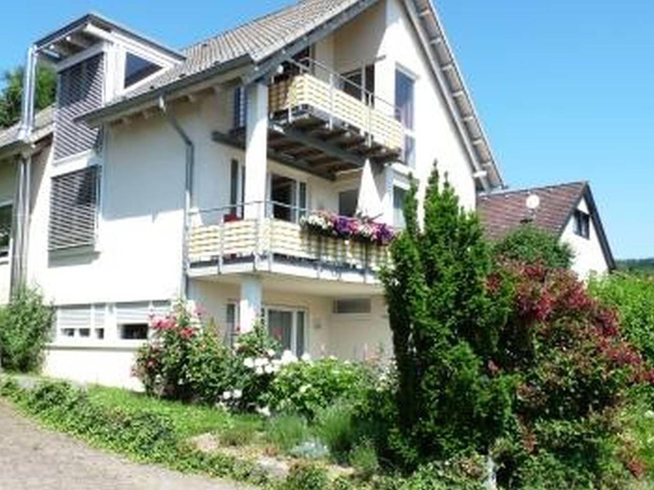 Ganze Ferienwohnung, Ferienwohnung Aurora / Haus Weber - Ferienwohnung, 42qm, 1 Schlafzimmer, max. 3 Personen in Bodman-Ludwigshafen, Obersee (Bodensee)