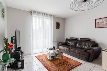 Gîte pour 2 personnes, avec vue et terrasse à Villemomble