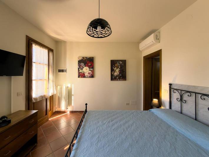Maison d’hôte pour 4 personnes, avec Terrasse et Jardin ainsi que Piscine et Vue à Pistoia - 2