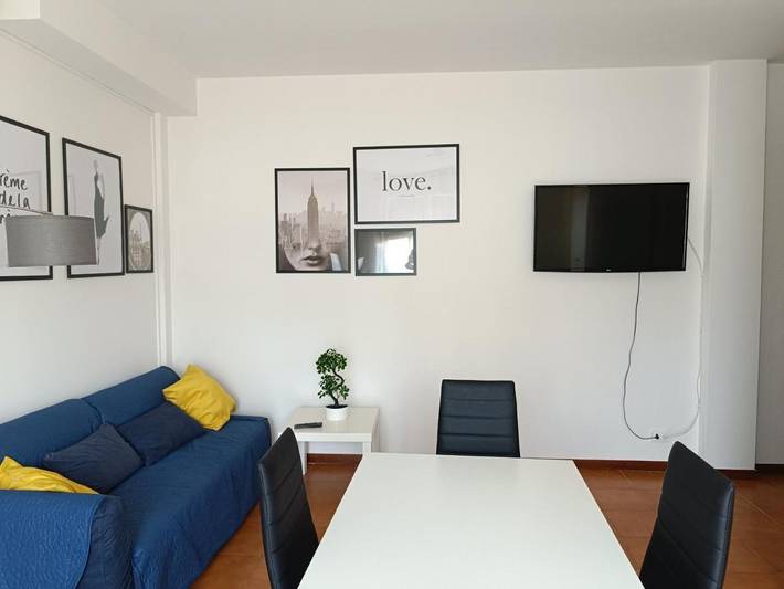 Appartamento per 5 persone, con balcone e panorama a San Salvo Marina