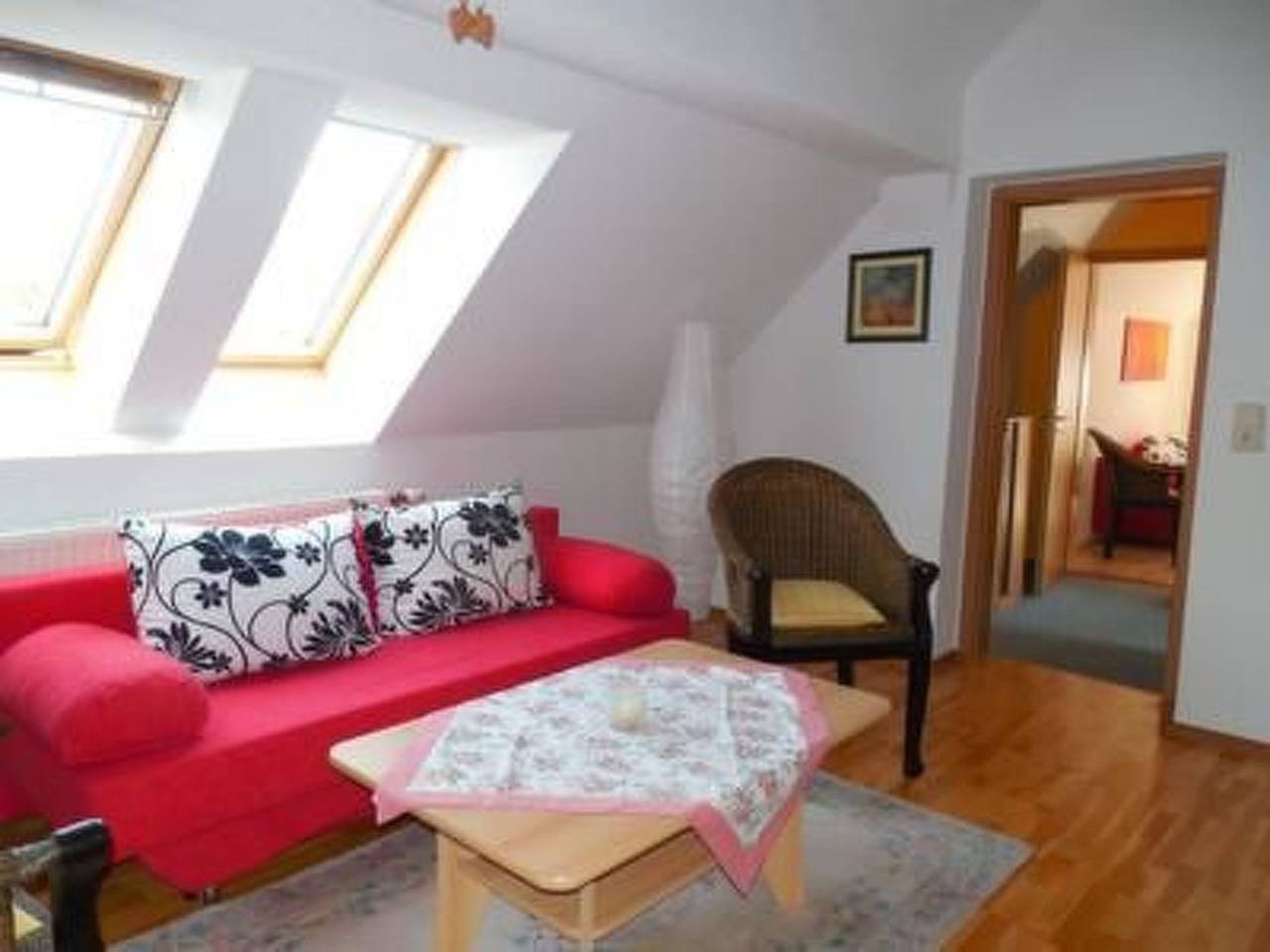 Ganze Wohnung, Appartement in Buchenhain mit Großem Garten in Boitzenburger Land, Barnimerland Region