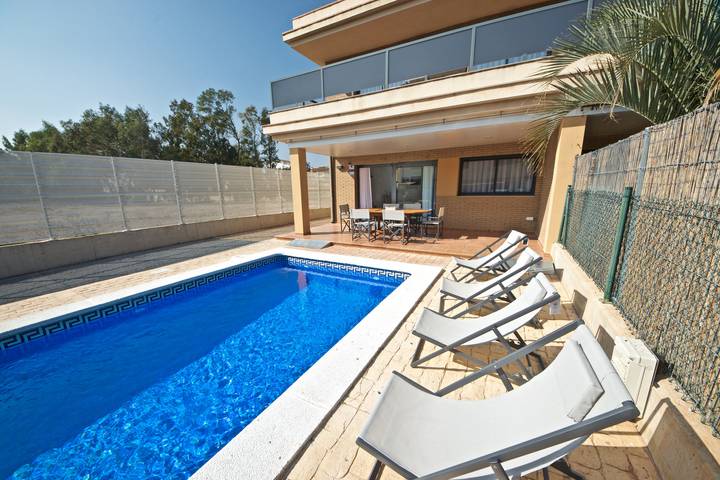 Chalet para 8 personas, con terraza en Delta del Ebro - 2