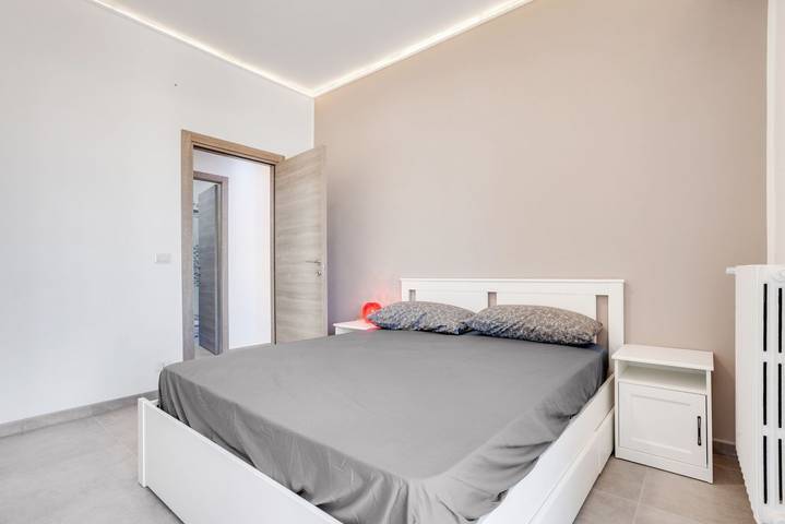 Appartement entier, Appartement de vacances pour 4 personnes avec balcon/terrasse in Bari, Province de Bari