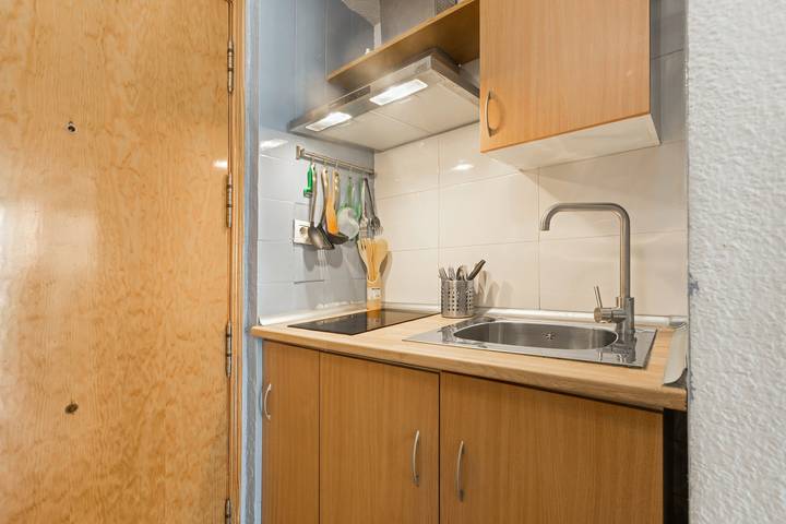 Ganze Wohnung, Ferienwohnung 'Llave De Luz' mit Wi-Fi und Klimaanlage in Torremolinos Zentrum, Torremolinos