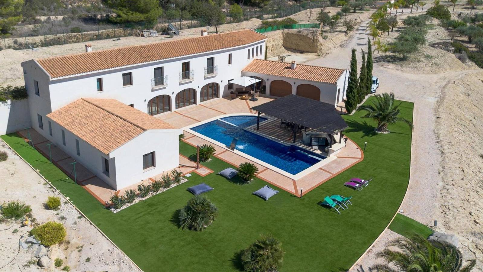 Villa 'Julie' with Mountain View, Wi-Fi and Air Conditioning in Benissa, Costa Blanca