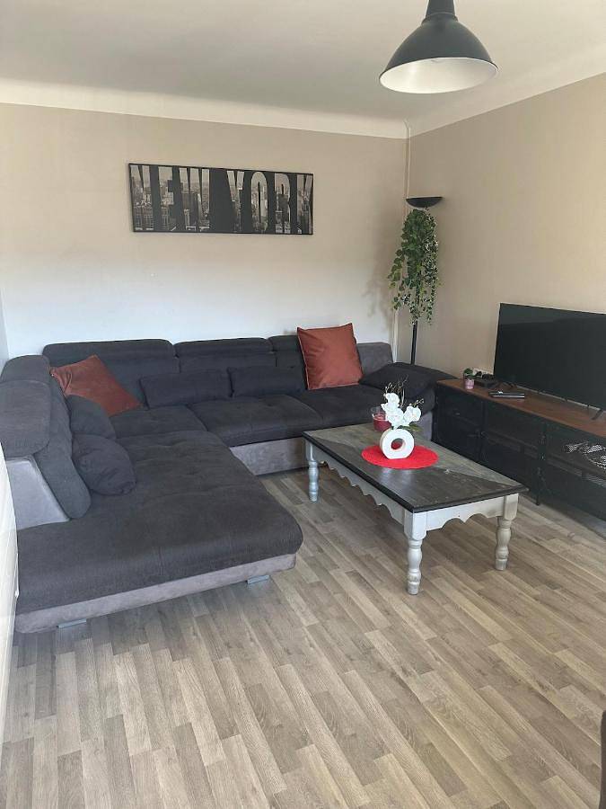 Gîte pour 6 personnes, avec balcon et vue à Château-Arnoux-Saint-Auban - 2