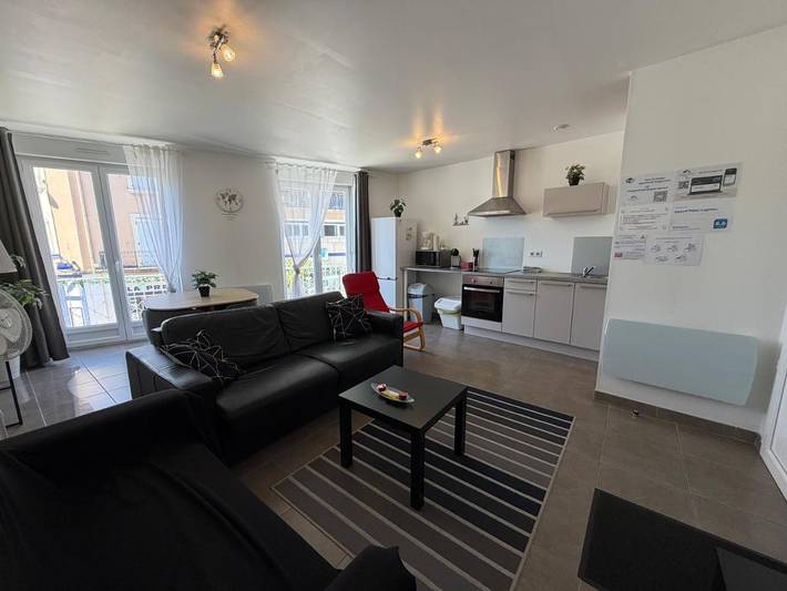 Gîte pour 4 personnes, avec Balcon et Vue à Lagnieu - 2