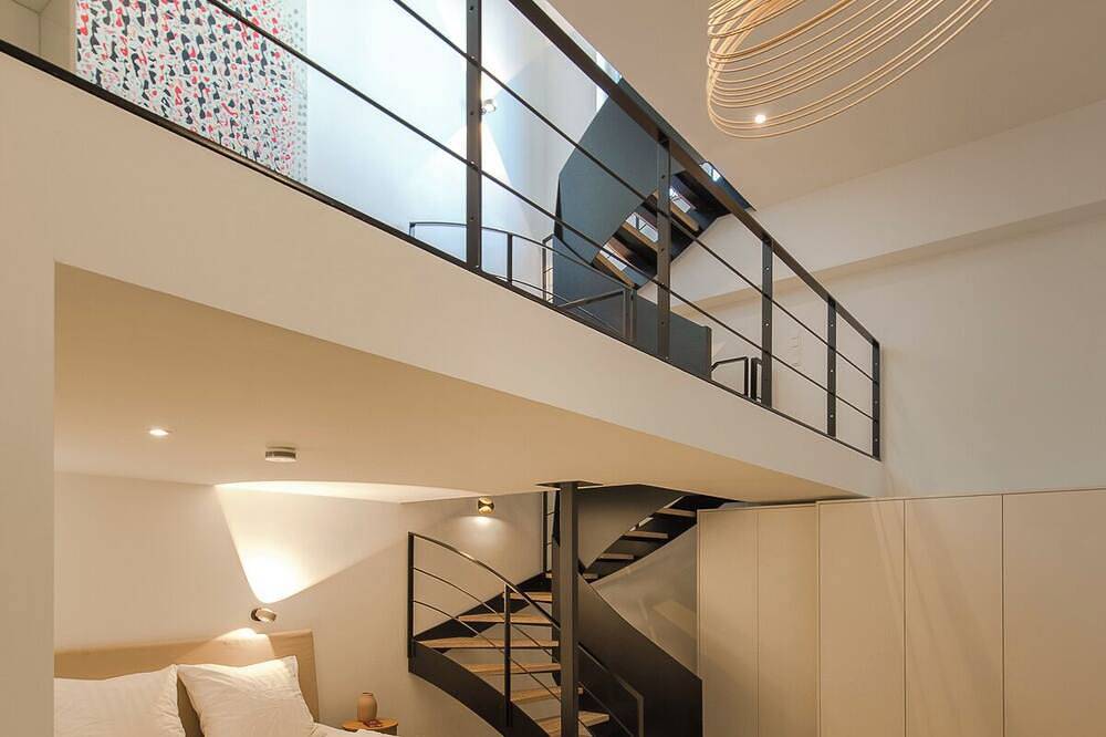 Gallery Loft, 3 Level Maisonette w/ private garden + access to rooftop, bicycles in München Schwabing, München