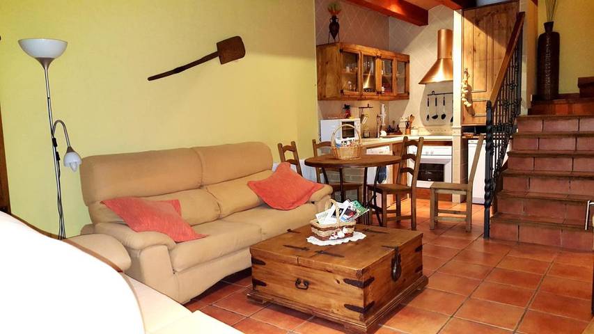 Casa rural para 6 personas, con jardín, Se admiten mascotas en Sierra De Ayllón - 4