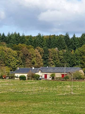 Chambre d’hôte pour 2 personnes, avec jardin dans Parc Naturel Régional de Millevaches en Limousin
