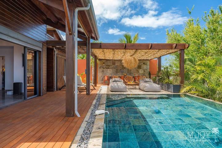Kaz Balen, piscine à débordement et vue océan in Saint-Leu, Île de la Réunion