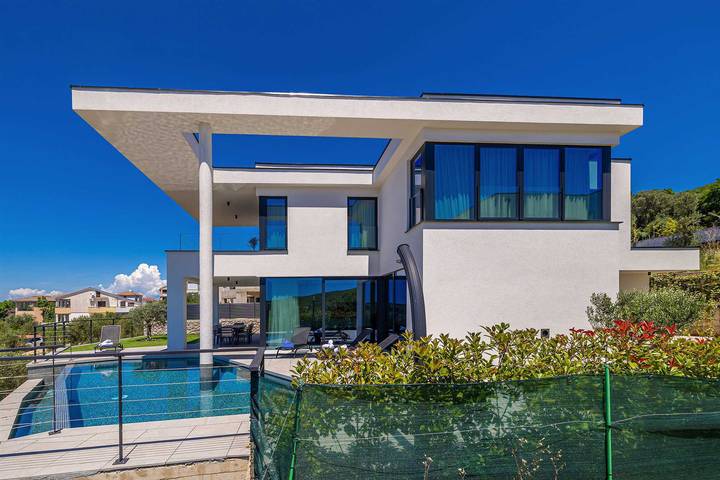 Villa pour 8 personnes, avec piscine et jardin à Punat - 4