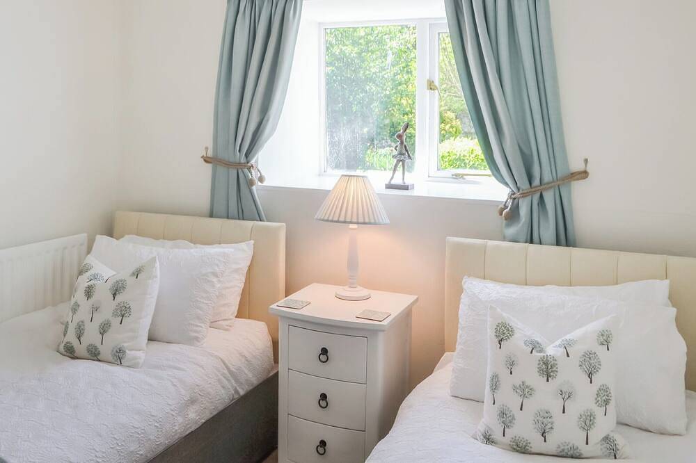 2 bedroom accommodation in Rothbury in Rothbury, Northumberland National Park