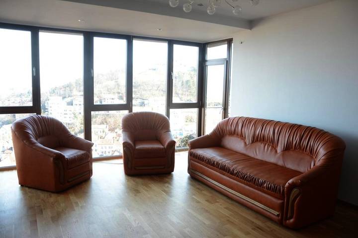 Gîte pour 4 personnes, avec vue et terrasse dans Poiana Brasov - Brasov - 4