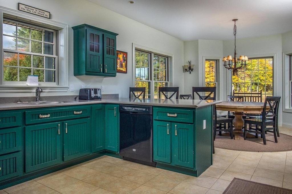 Brownie- Comfy Modern Ranch Home w/Hot Tub in Newry, Sunday River