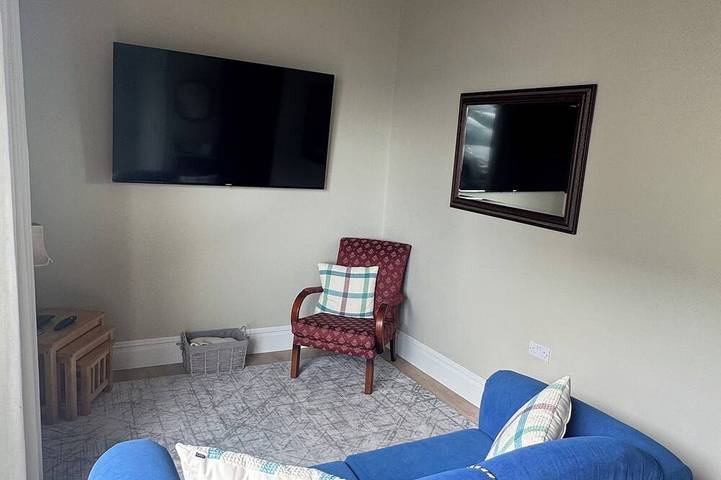 Holiday rental for 4 people, with garden and hot tub, with pets in Inishowen