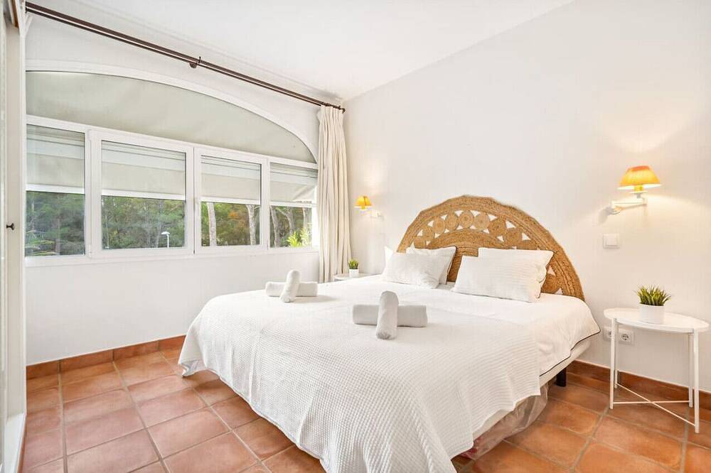 Villa Monte Peñedo, heated pool, large groups in Son Parc, Es Mercadal