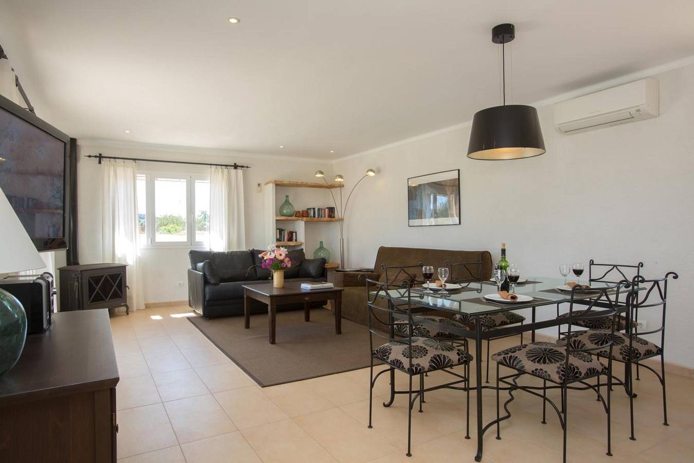 Appartamento 'Son Coves Petit' con Vista Montagna, Wi-Fi e Aria Condizionata in Campos, Sud di Maiorca