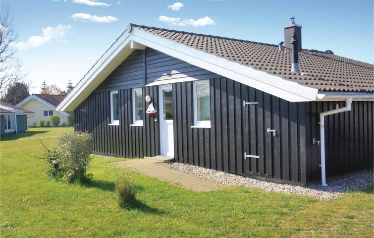 Ferienhaus für 6 Personen, mit Terrasse und Whirlpool sowie Garten und Sauna in Schönhagen - 2