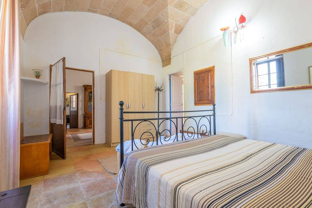 Finca Son Costa - Villa con piscina privada en Montuiri con Wifi Gratis in Montuiri, Interior de Mallorca